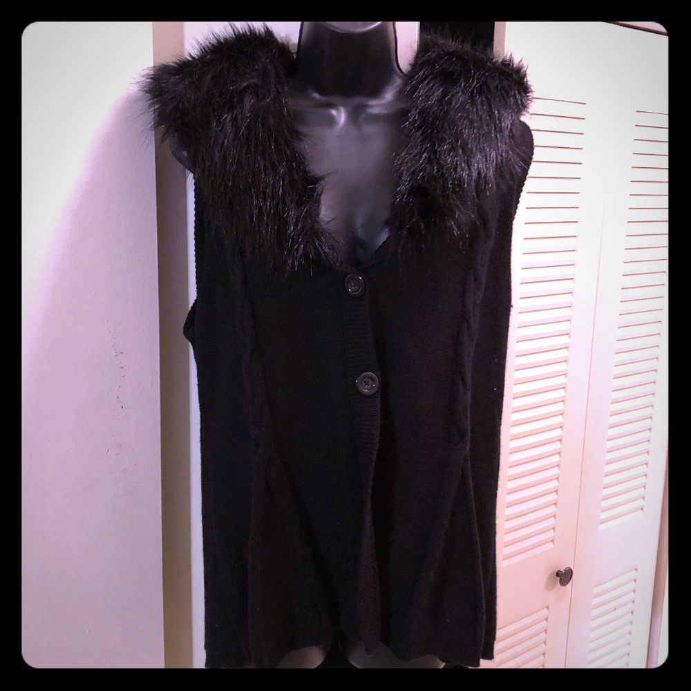 NWOT Chico’s Black Label Fur Collar Plus Size Vest